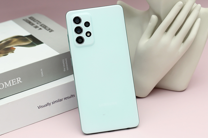 Điện thoại Samsung Galaxy A52s 5G 128GB sở hữu cấu h&igrave;nh mạnh mẽ